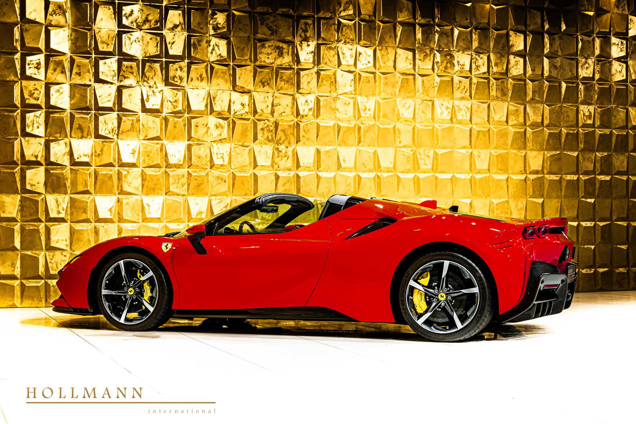 2024 Ferrari SF90 Spider, 7/15