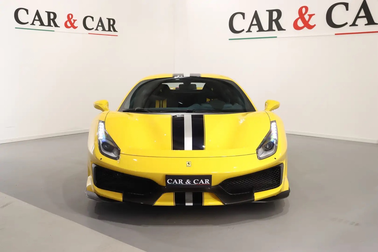 2019 Ferrari 488 Pista, 2/15