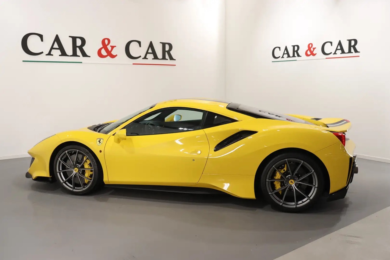 2019 Ferrari 488 Pista, 3/15