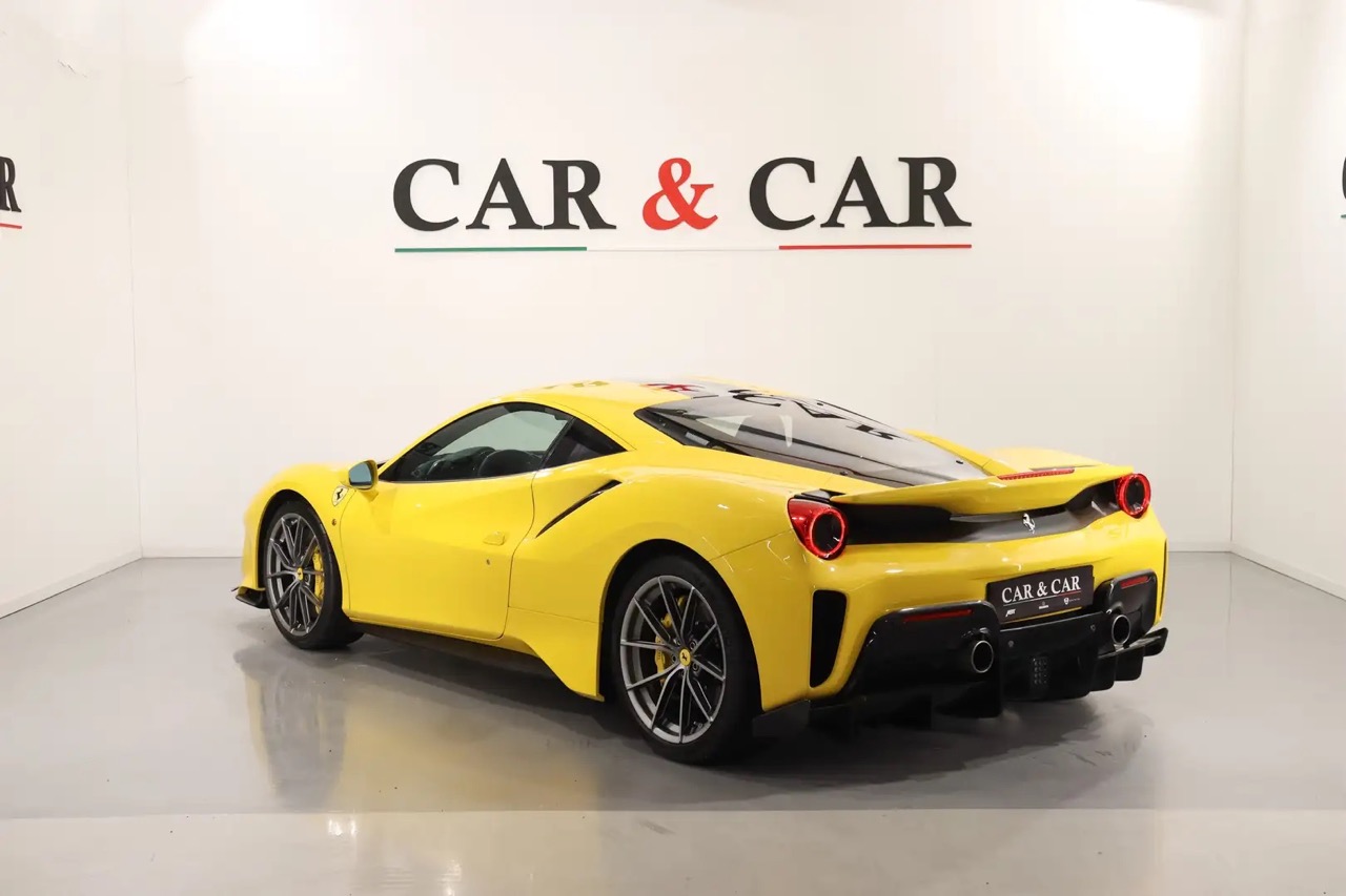 2019 Ferrari 488 Pista, 4/15