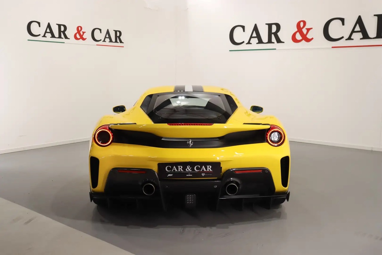 2019 Ferrari 488 Pista, 6/15