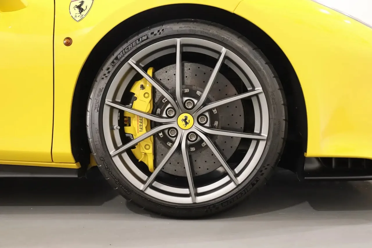 2019 Ferrari 488 Pista wheel