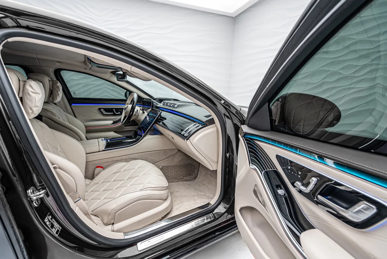 2024 Mercedes-Benz S 680 Maybach Armored B6 interior, magmagrau