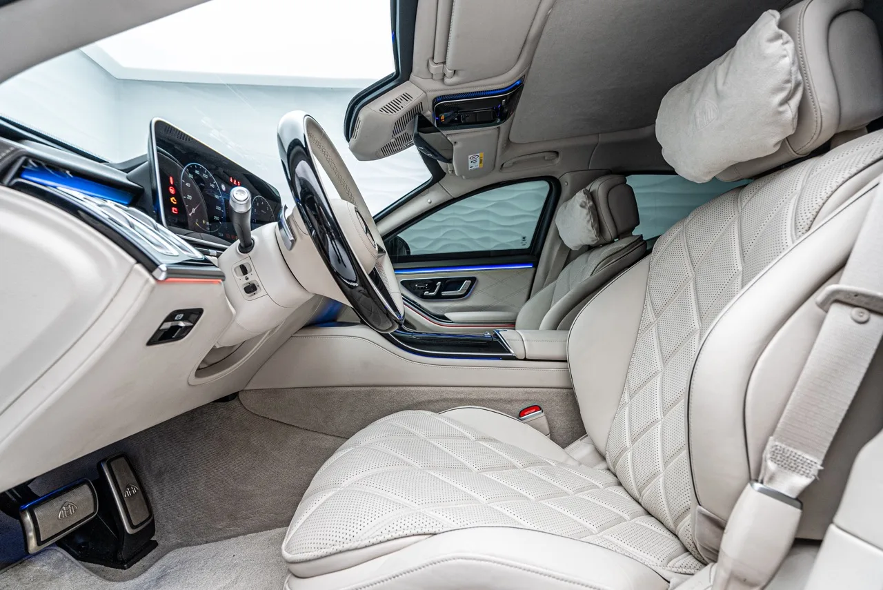 2024 Mercedes-Benz S 680 Maybach Armored B6 interior, seats, magmagrau