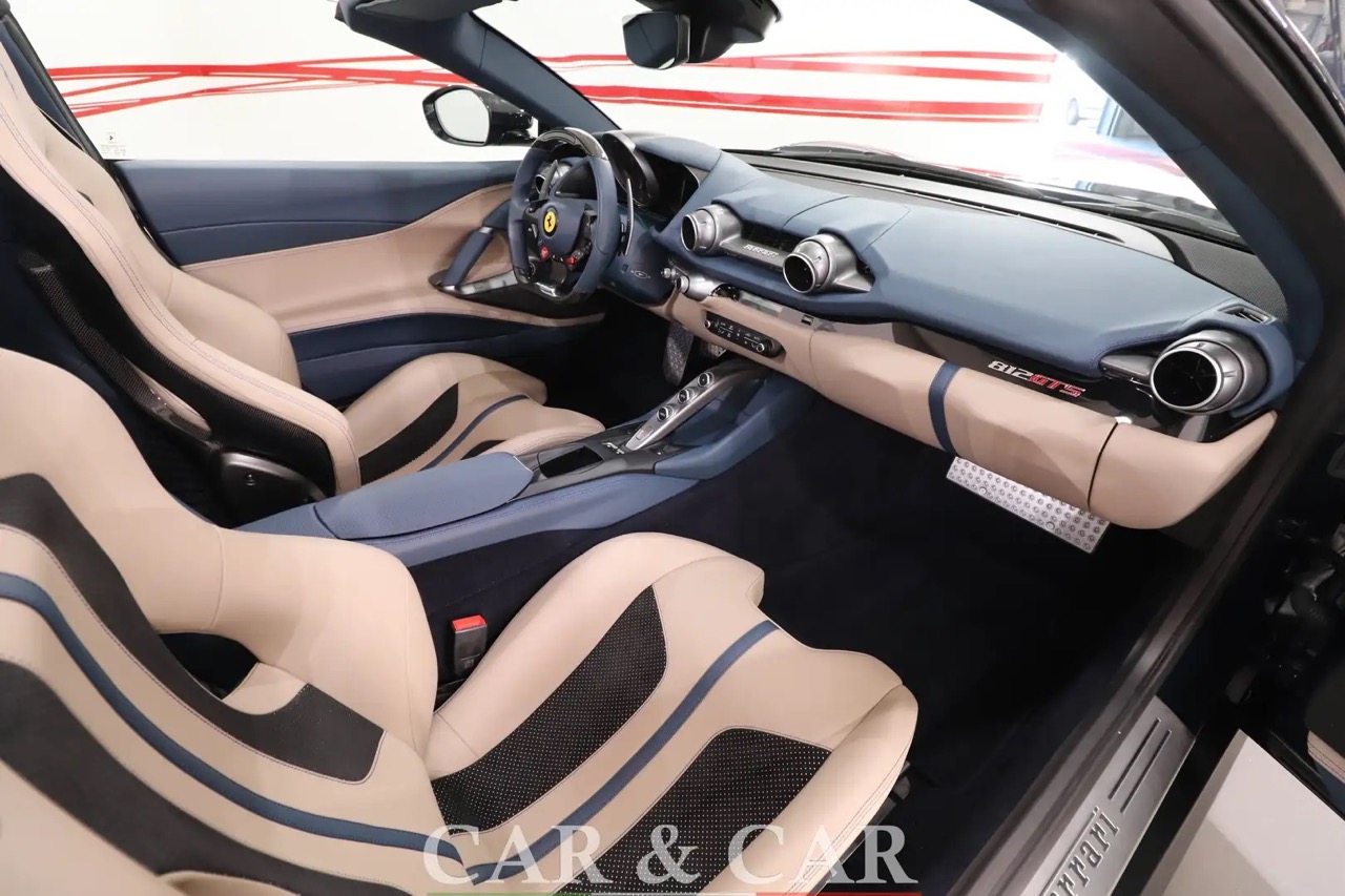2022 Ferrari 812 GTS, 12/13