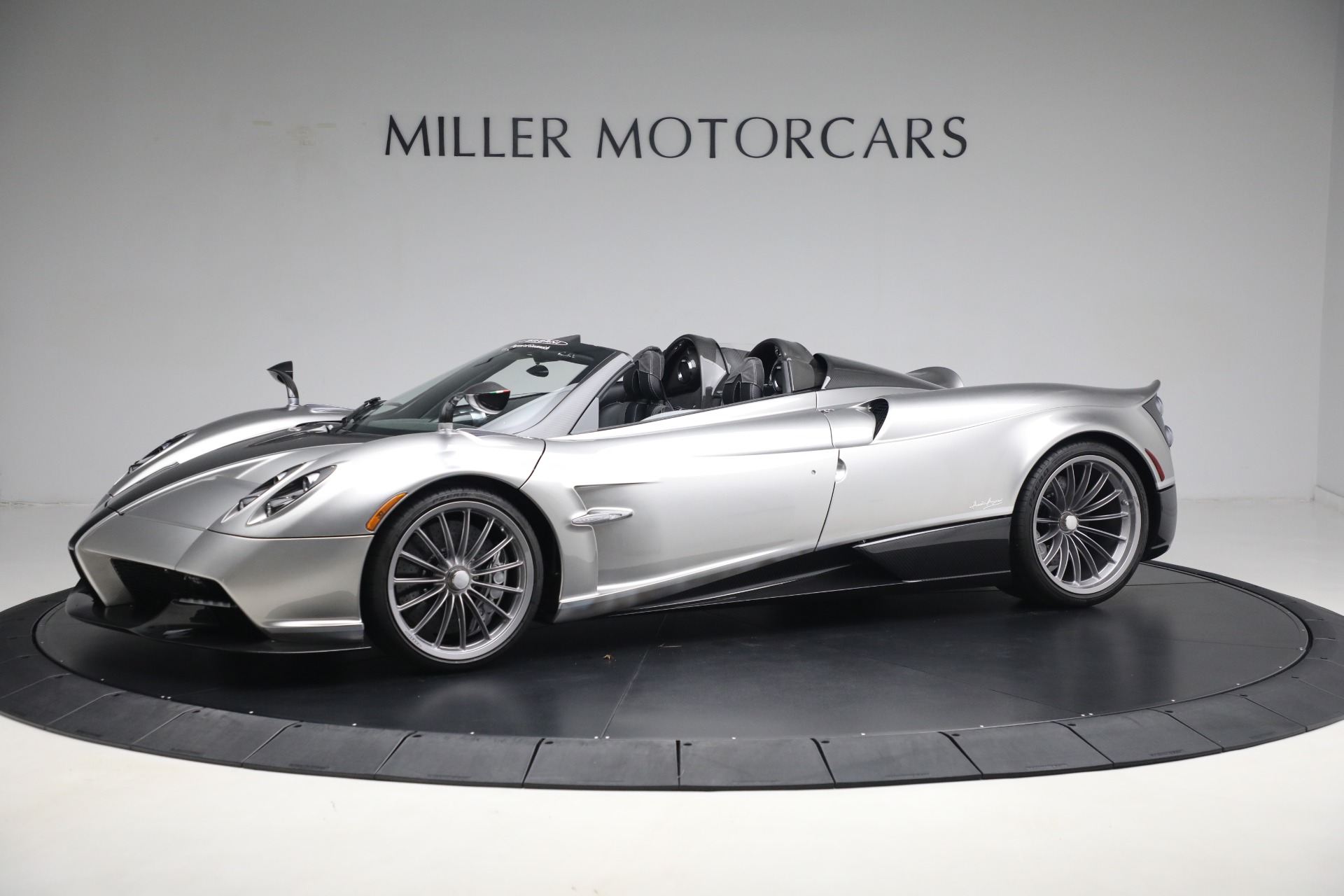 2017 Pagani Huayra Roadster, 21/27