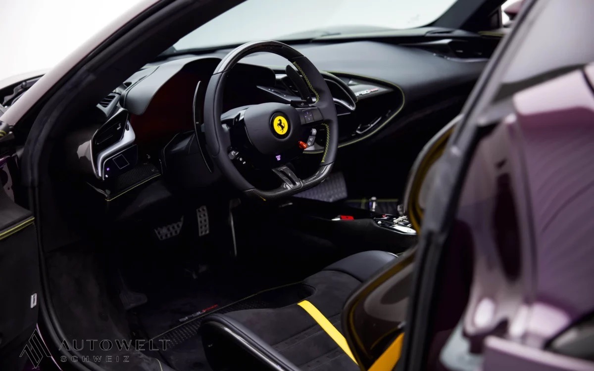 2023 Ferrari SF90 Spider Tailor Made, 5/9