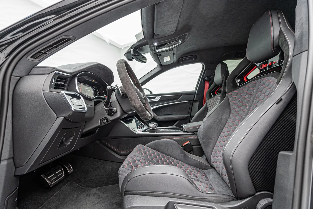 2024 Audi RS6 Avant GT Performance interior, seats