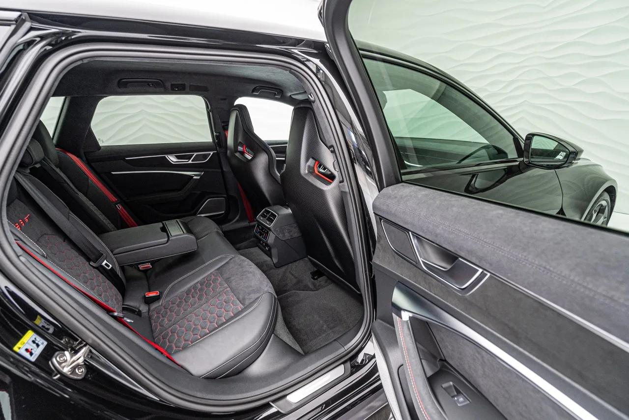 2024 Audi RS6 Avant GT Performance interior, seats