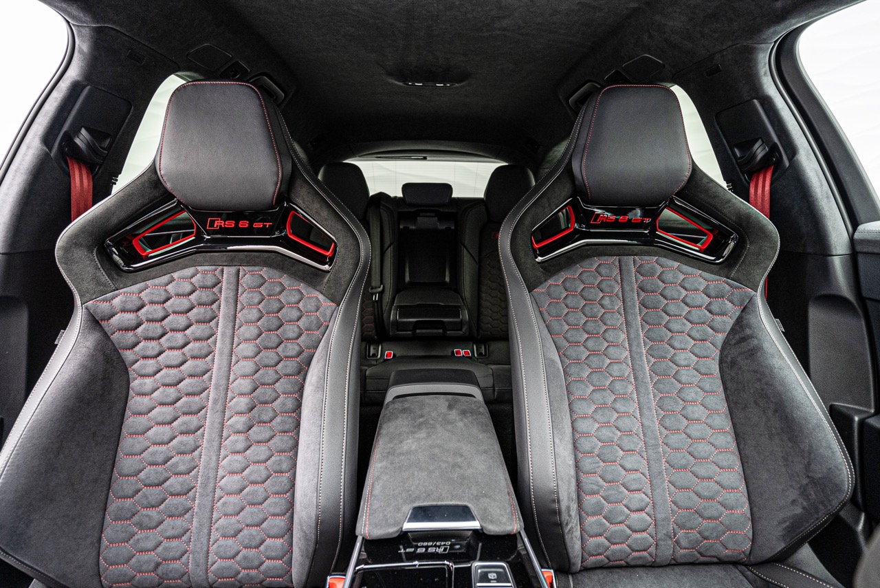 2024 Audi RS6 Avant GT Performance, 19/20