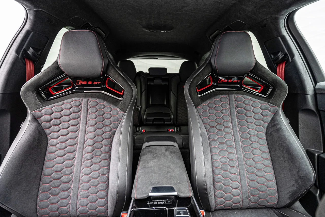 2024 Audi RS6 Avant GT Performance interior, seats