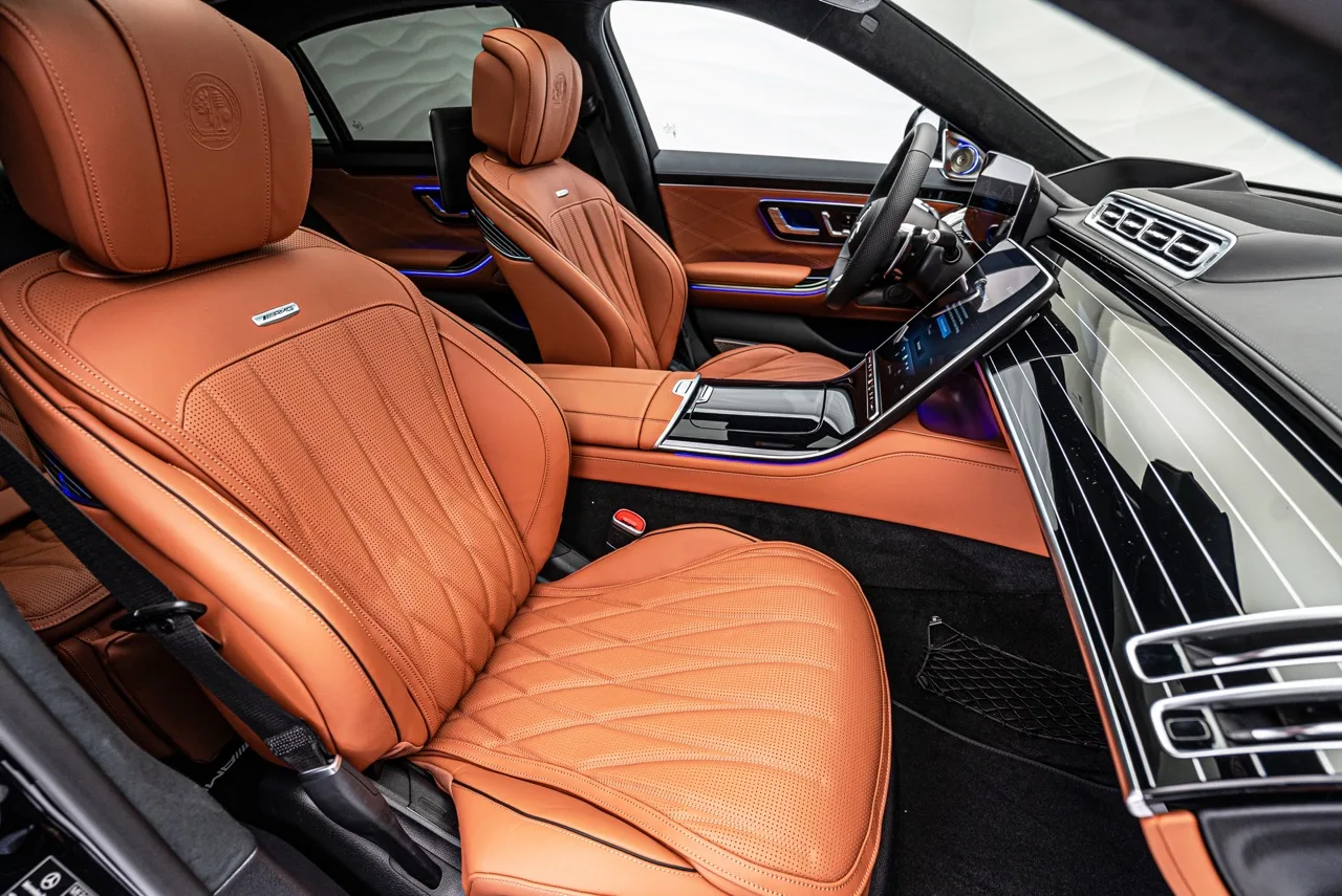 2024 BRABUS 930 interior, seats, schwarz