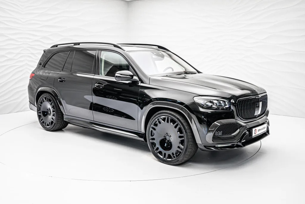 2024 BRABUS GLS 600 for sale, front three-quarter view, Obsidianschwarz metallic