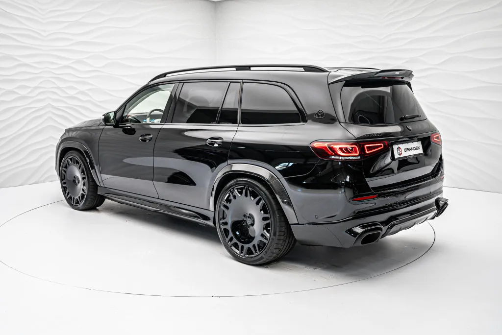2024 BRABUS GLS 600, rear three-quarter view, Obsidianschwarz metallic
