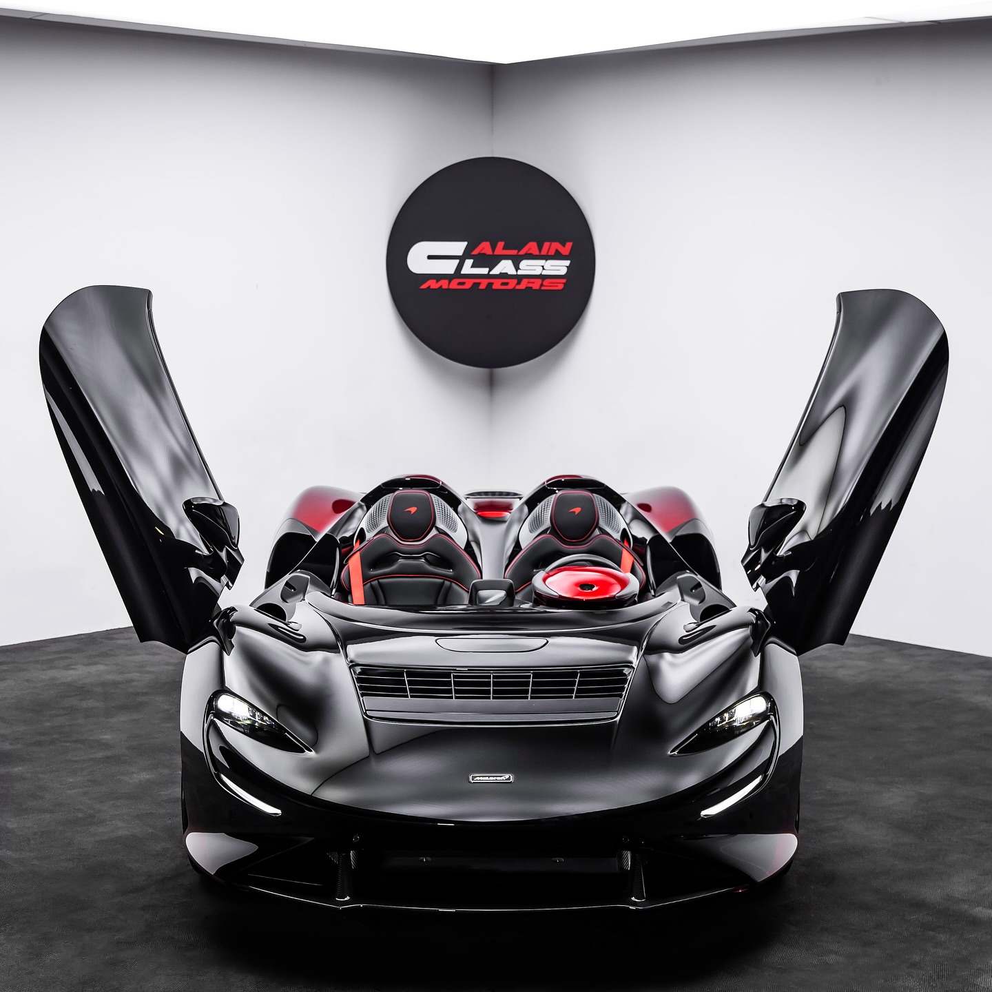 2024 McLaren Elva, 8/13