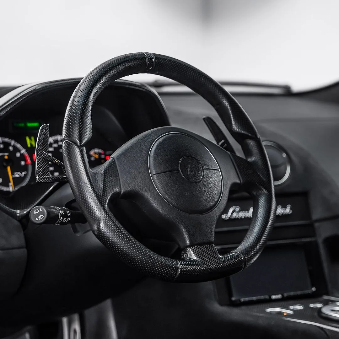 2010 Lamborghini Murciélago LP 670-4 SuperVeloce interior, steering wheel