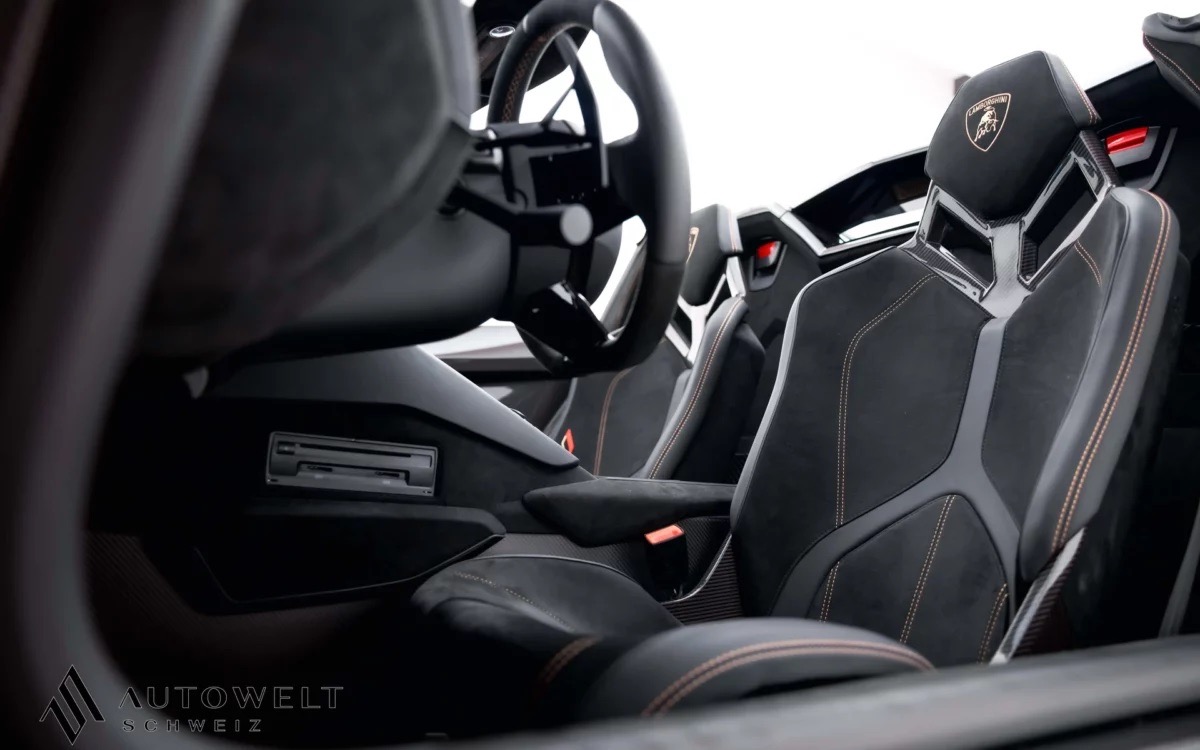 2021 Lamborghini Aventador LP770-4 SVJ Roadster, 6/8