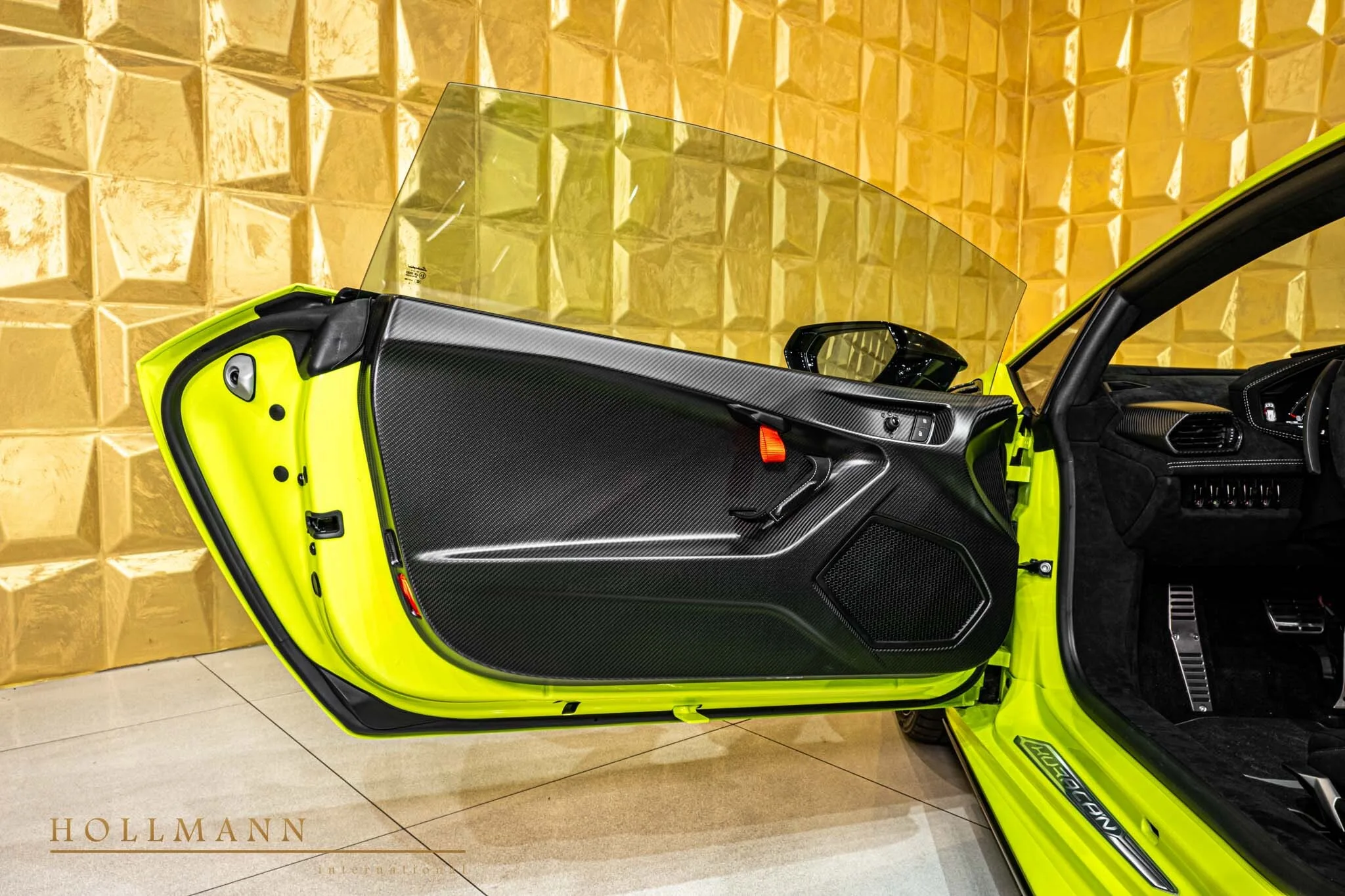 2024 Lamborghini Huracán STO interior, door panel, Nero Cosmus
