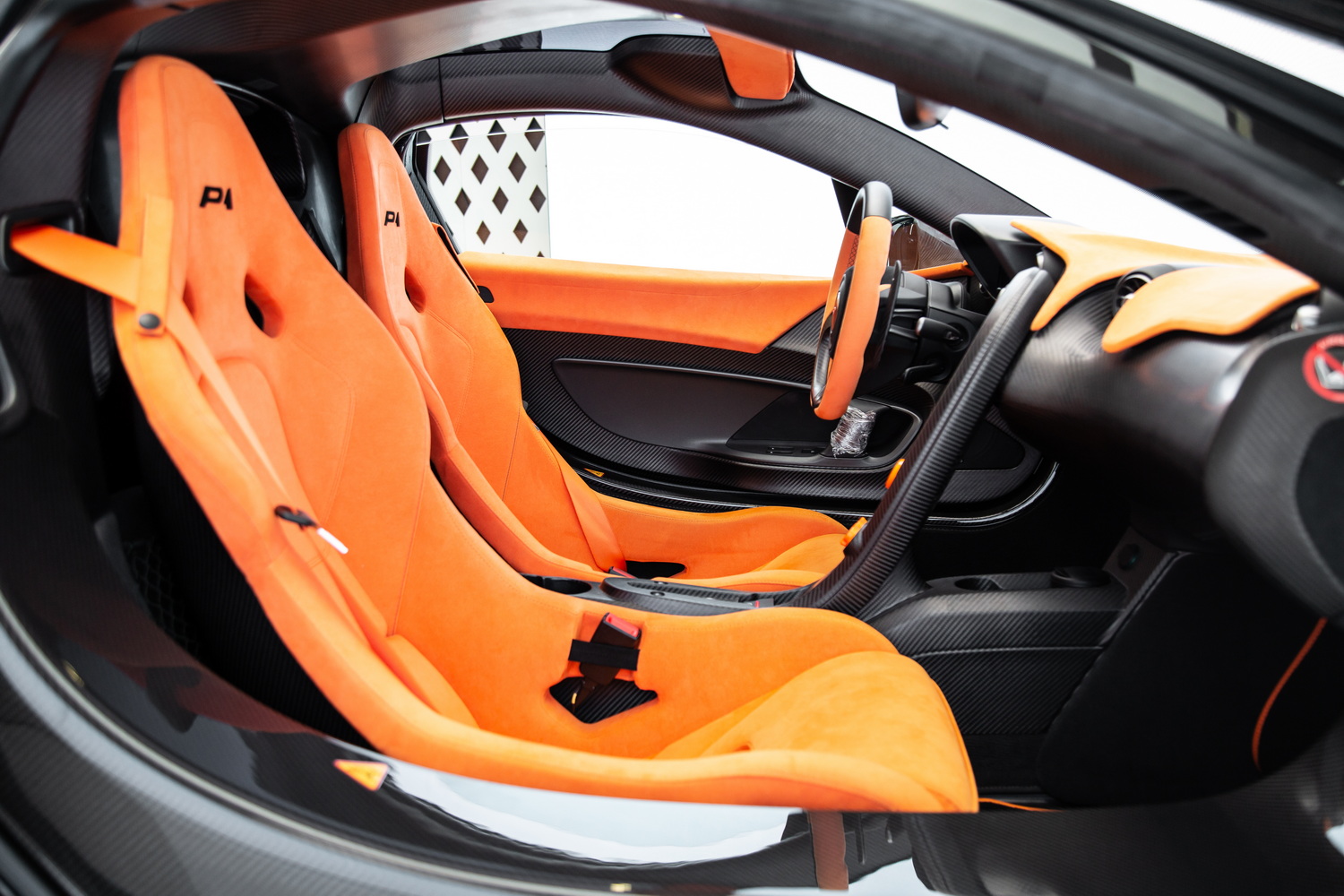 2015 McLaren P1 MSO, 5/20