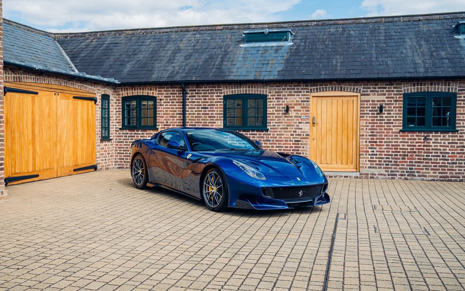 2017 Ferrari F12tdf, 7/20
