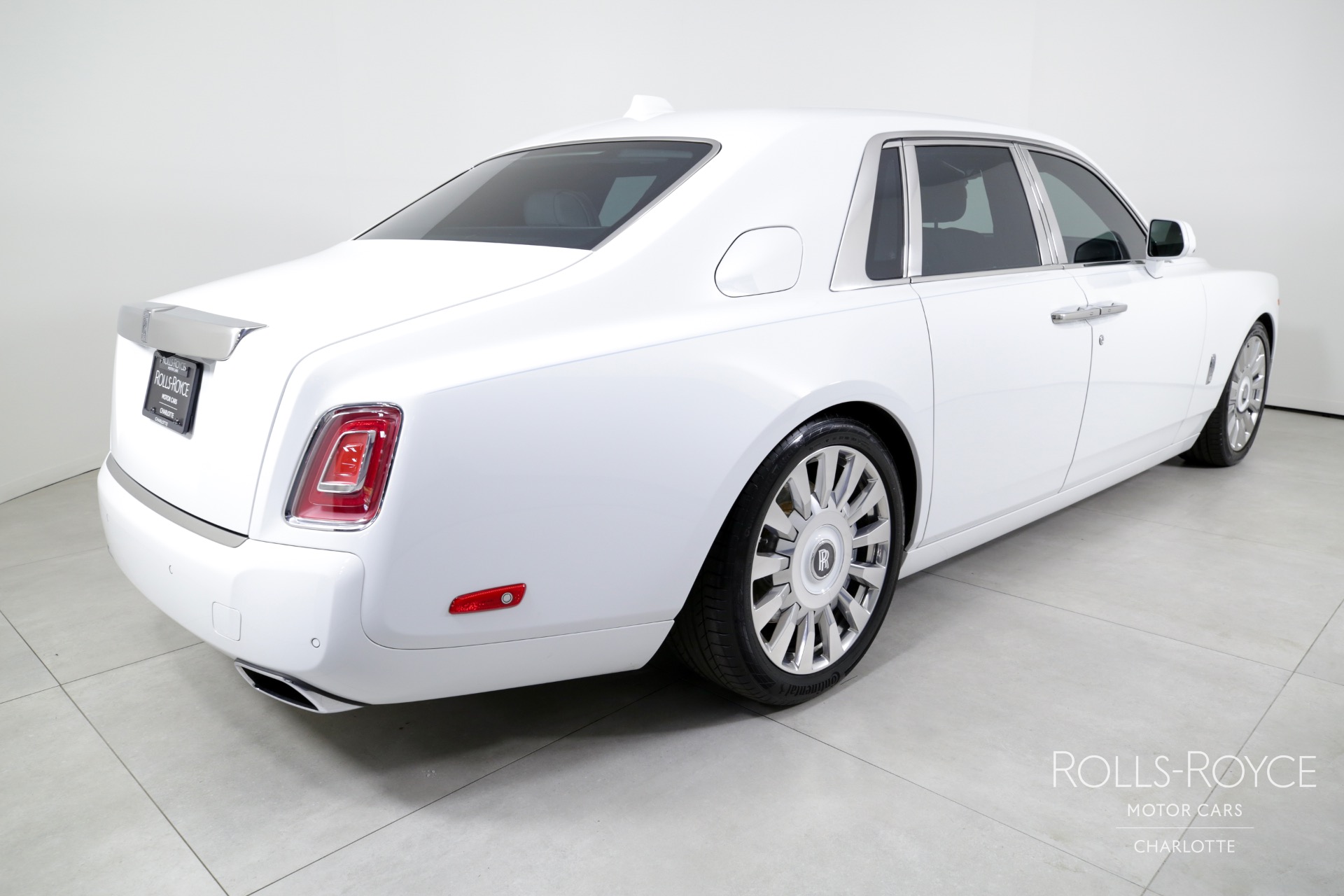 2019 Rolls-Royce Phantom