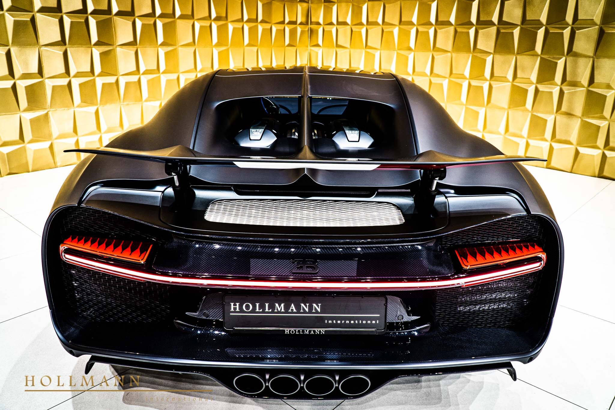 Bugatti Chiron Sport 110 Anniversary, 20/22