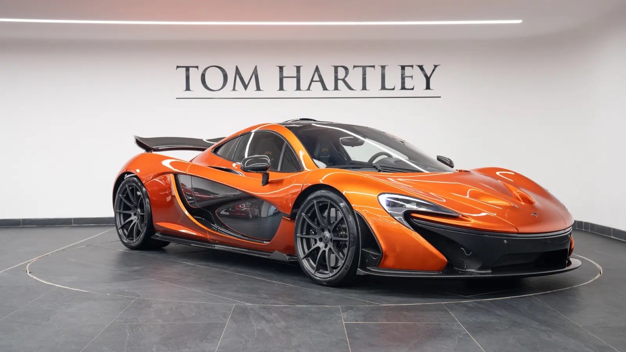 2014 McLaren P1, 2/20
