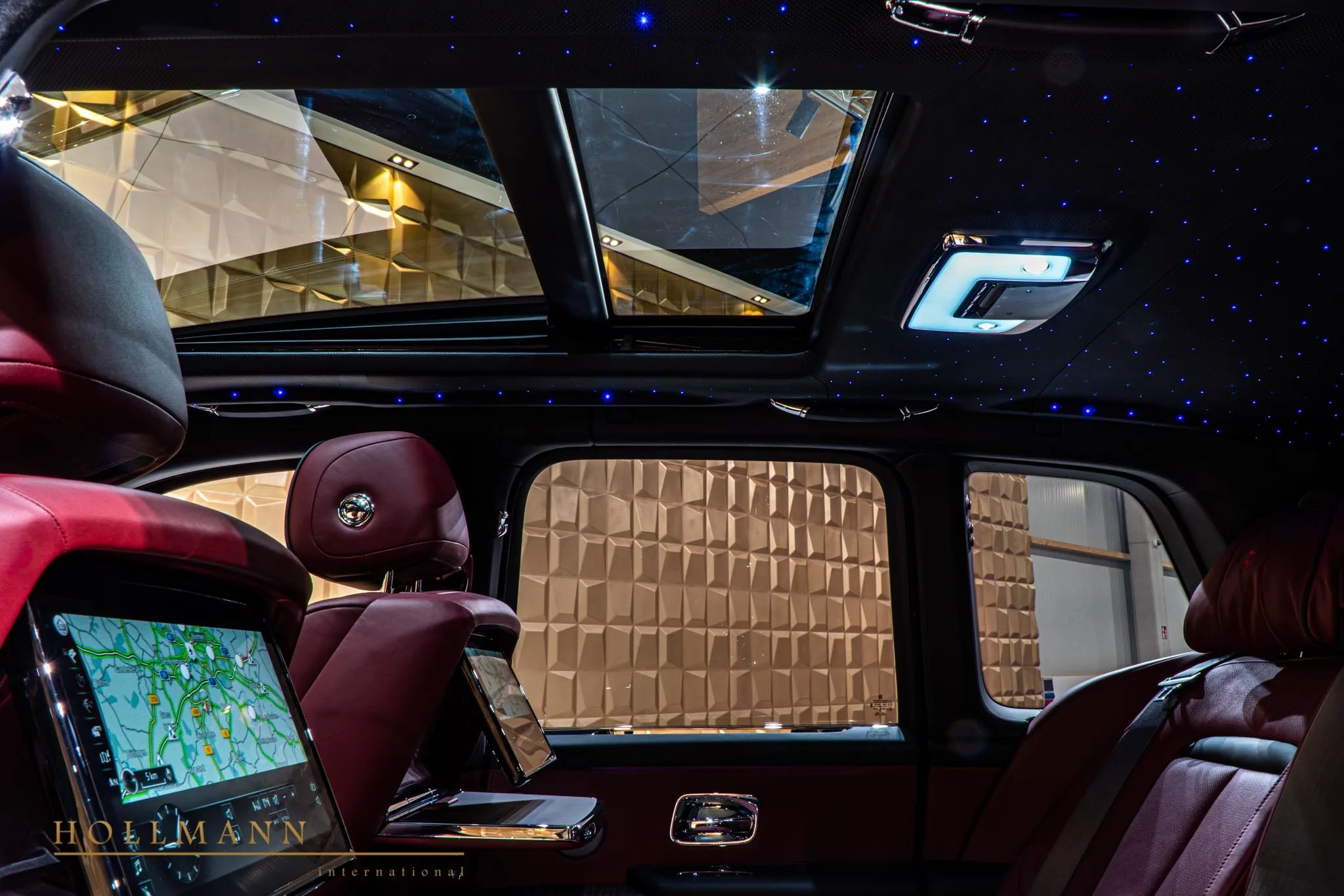 2019 Mansory Cullinan interior, seats, Leather Flame + Black