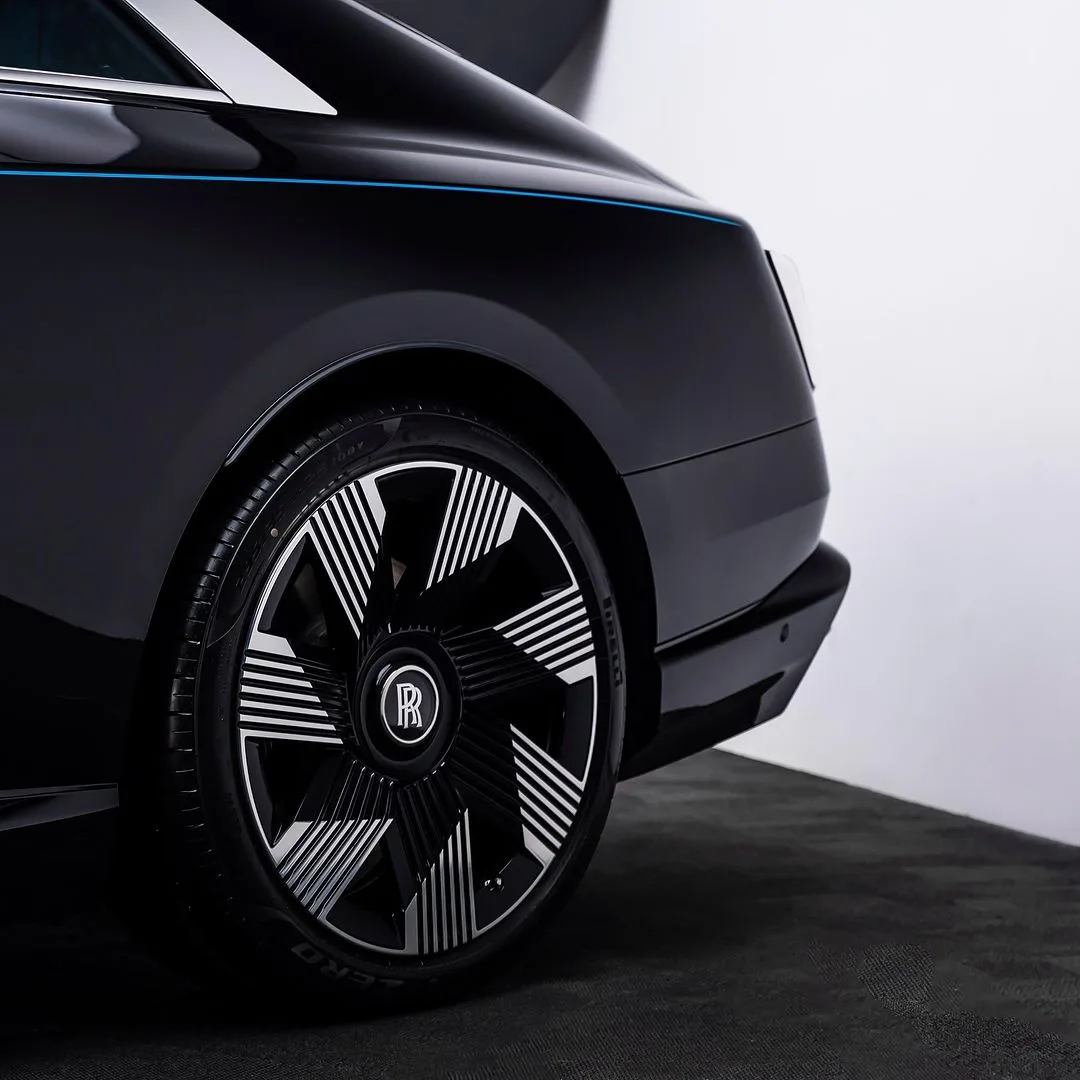 2025 Rolls-Royce Spectre for sale, exterior