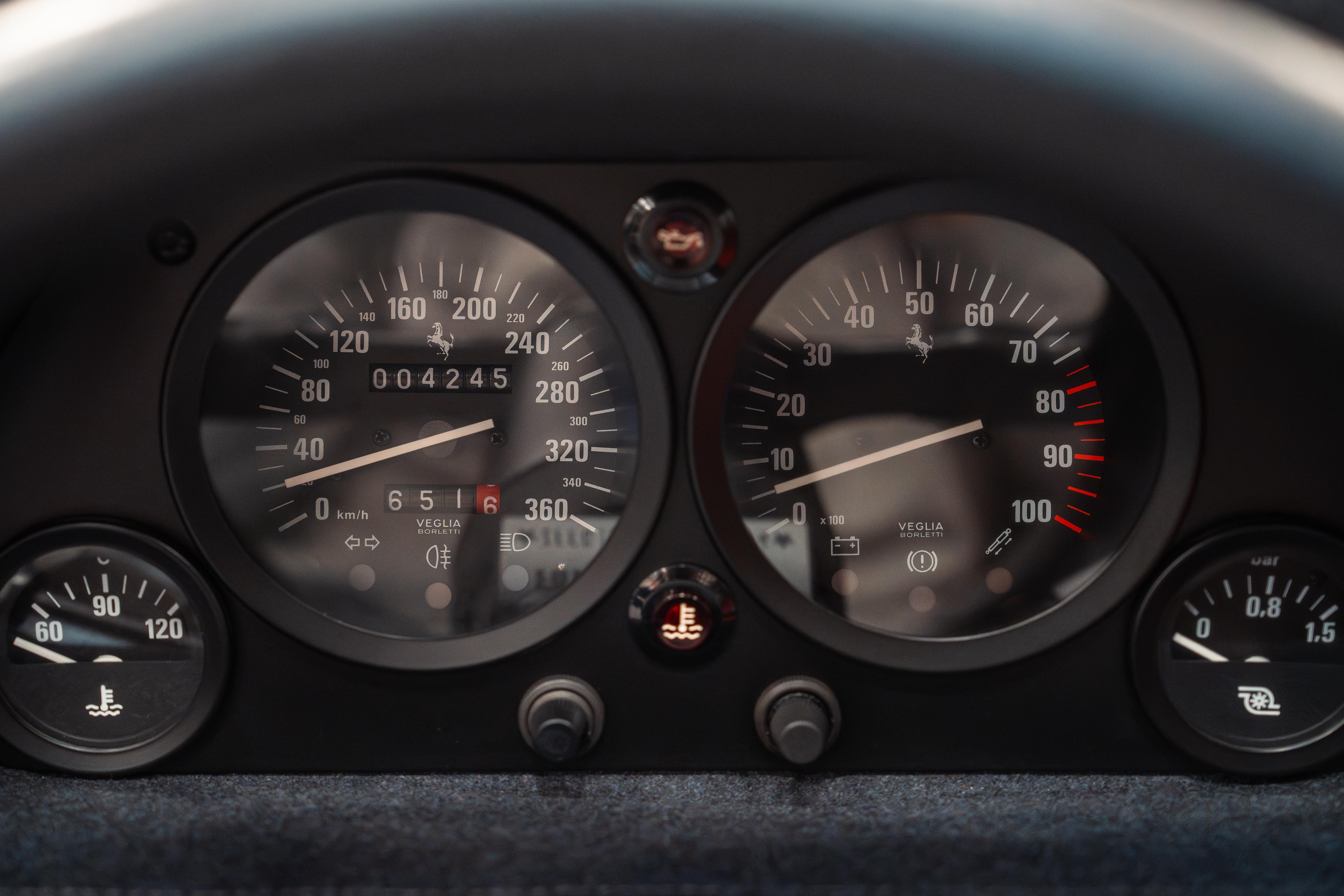 1989 Ferrari F40, 13/20