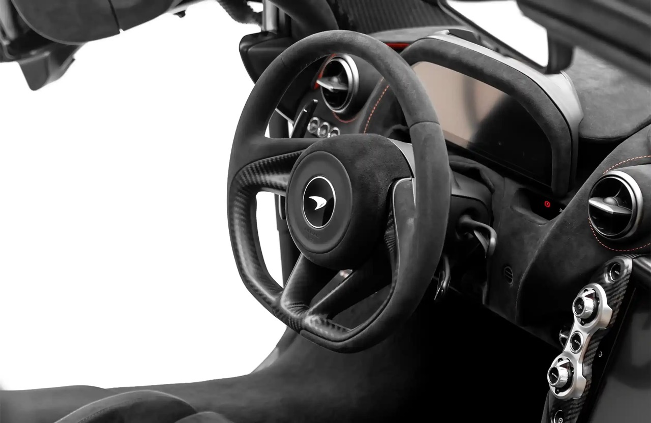 2022 McLaren 765LT Spider by Novitec, 5/20
