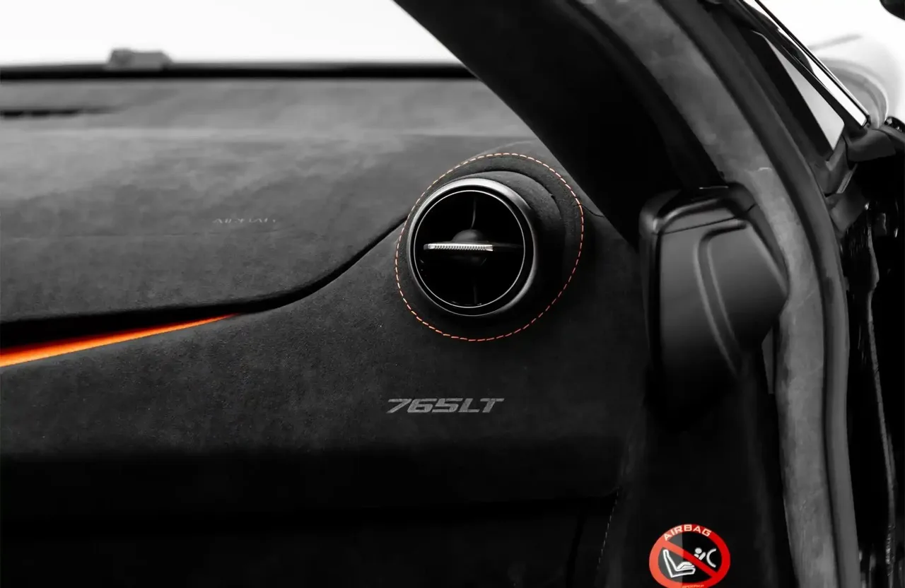 2022 McLaren 765LT Spider by Novitec interior