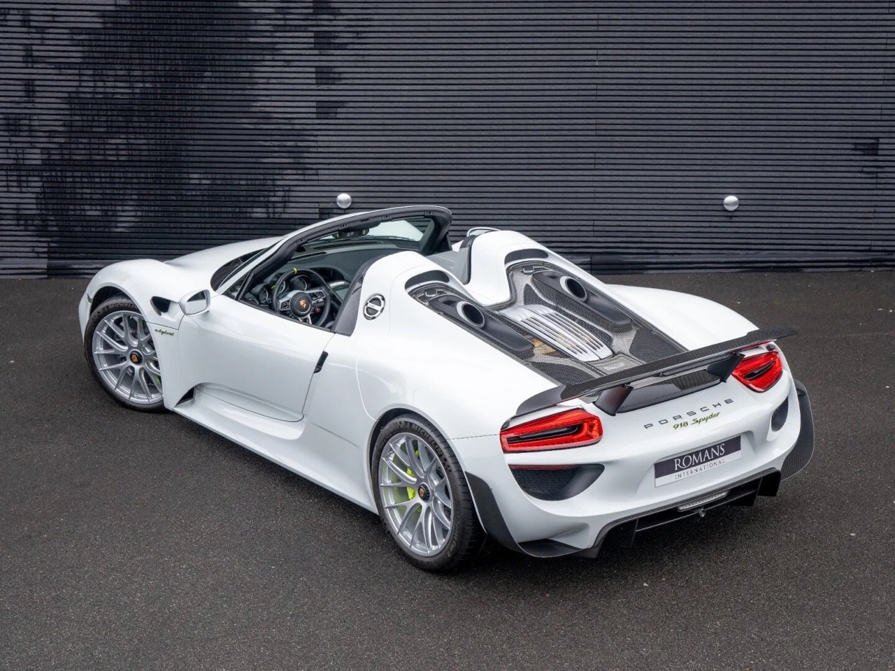 2014 Porsche 918 Spyder, 4/20