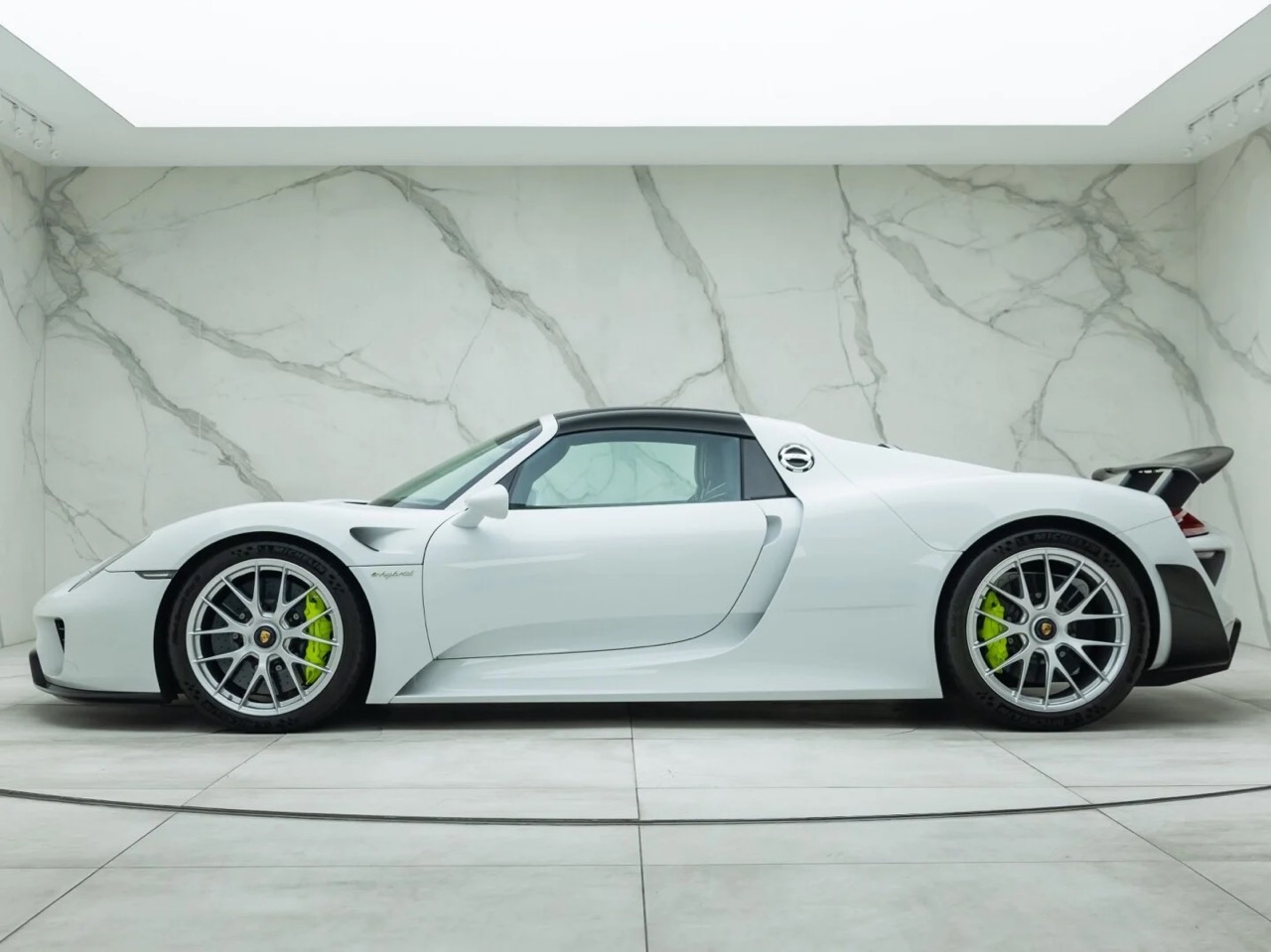 2014 Porsche 918 Spyder, 7/20