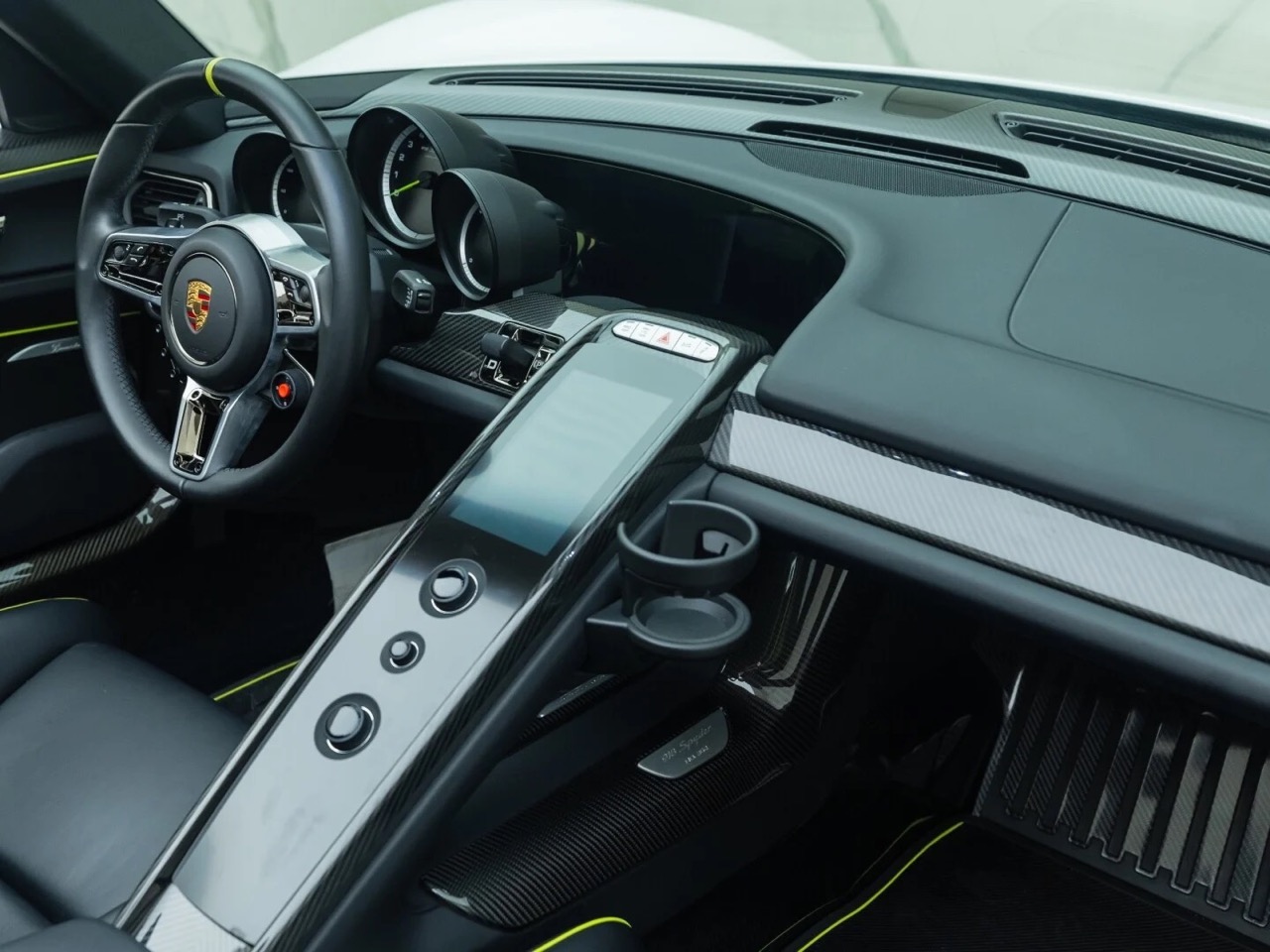 2014 Porsche 918 Spyder, 16/20