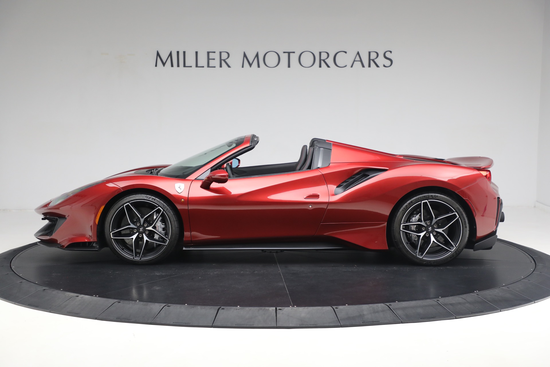 2019 Ferrari 488 Pista Spider, 3/20