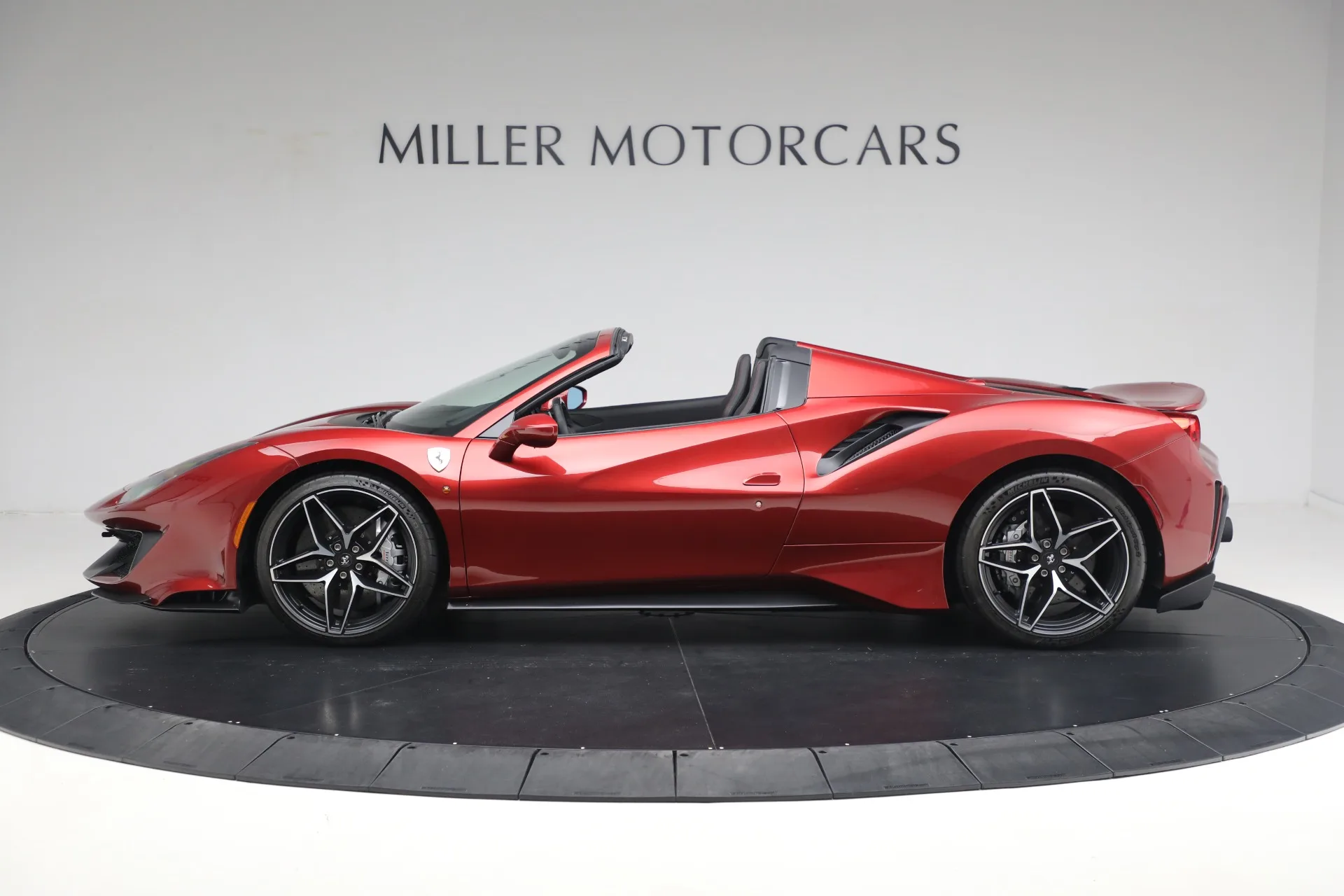 2019 Ferrari 488 Pista Spider, 3/20