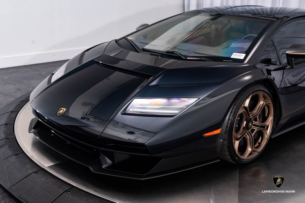 2022 Lamborghini Countach LPI 800-4, 8/20
