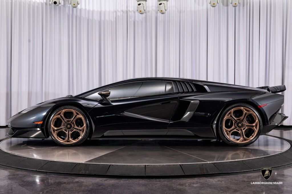 2022 Lamborghini Countach LPI 800-4, 11/20