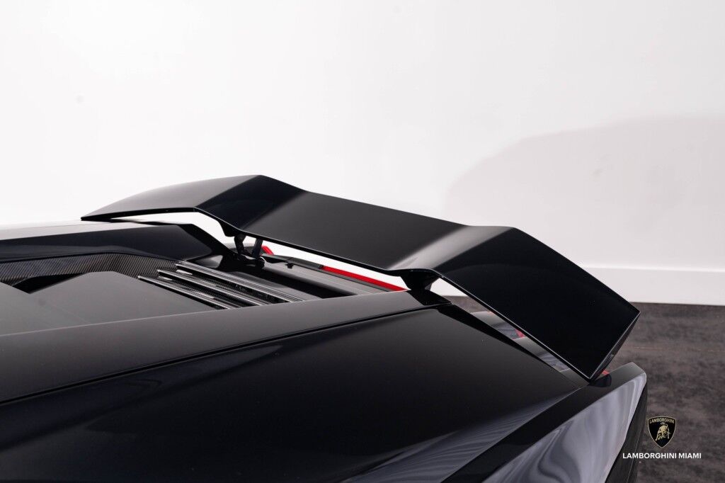 2022 Lamborghini Countach LPI 800-4, 13/20