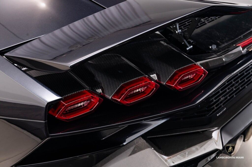2022 Lamborghini Countach LPI 800-4, 14/20