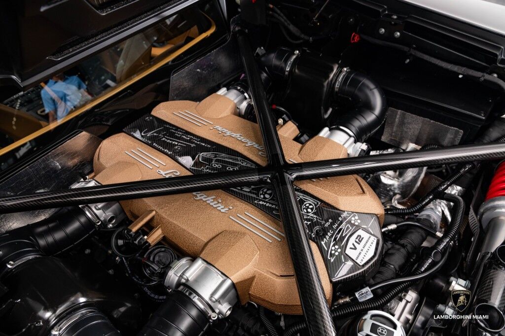 2022 Lamborghini Countach LPI 800-4, 16/20