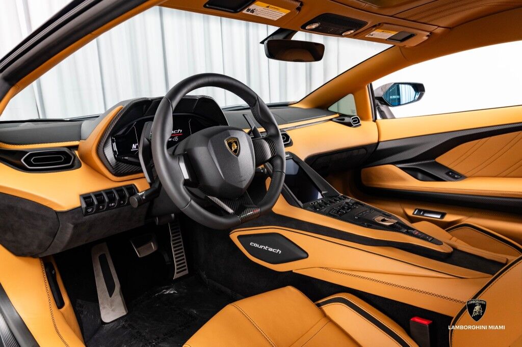 2022 Lamborghini Countach LPI 800-4, 17/20