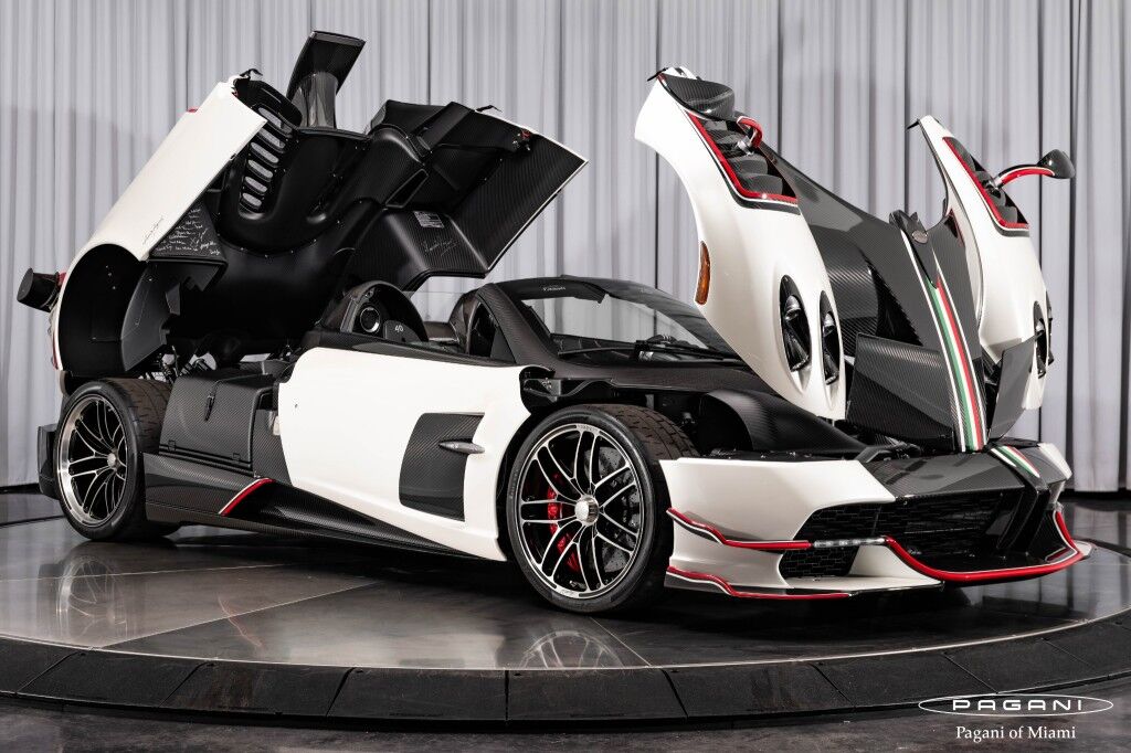2022 Pagani Huayra Roadster BC, 16/20