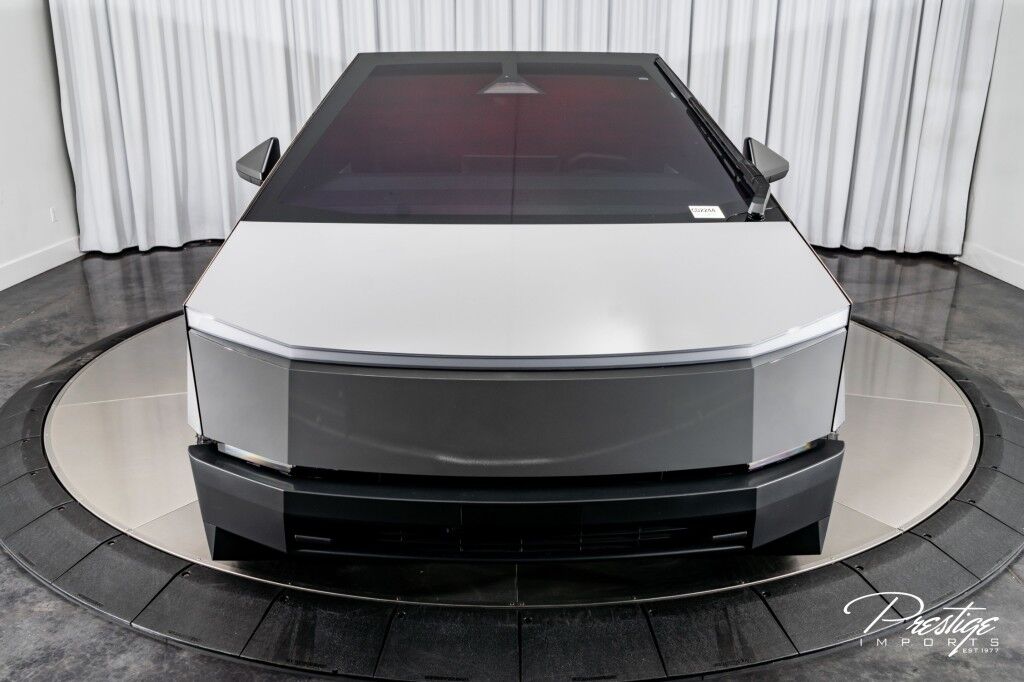 2024 Tesla Cybertruck