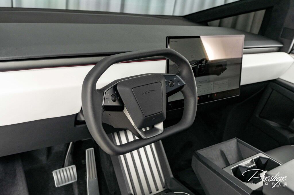 2024 Tesla Cybertruck, 17/20