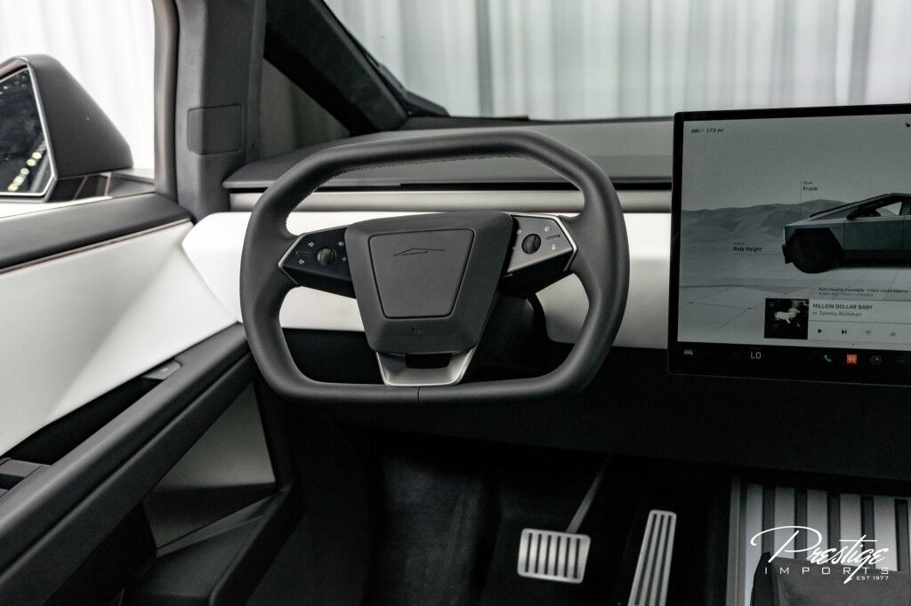 2024 Tesla Cybertruck, 20/20