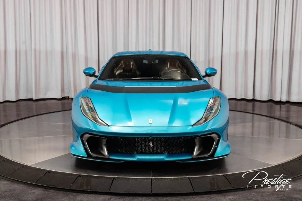 2023 Ferrari 812 Competizione