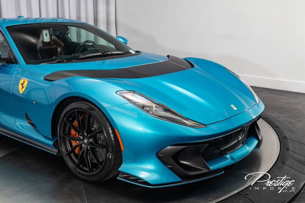 2023 Ferrari 812 Competizione, 3/30
