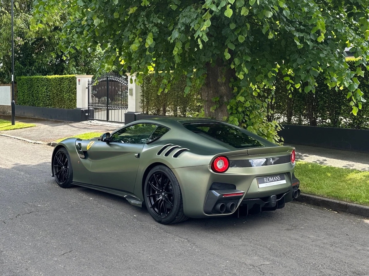 2017 Ferrari F12 TDF, 2/20